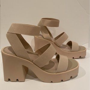 Madden Girl Templee Heels Size 9 in Sand Fab - Never Worn